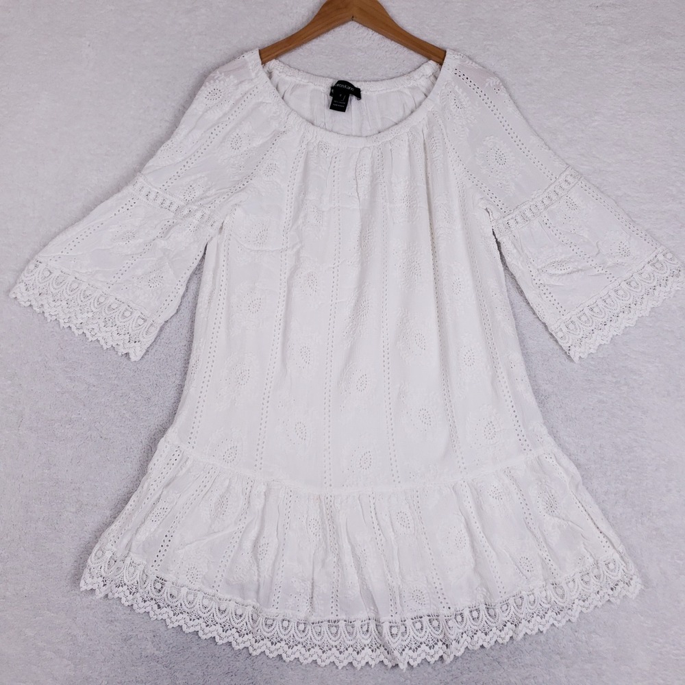 Karen Kane Dress Women Small White Boho Eyelet Lace Embroidered Bell Sleeve Mini